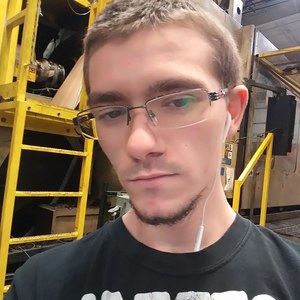 Meet your Posher, Thomas